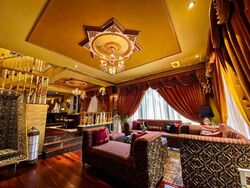 Flora Road (D17), Terrace #446560871